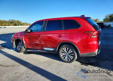2019 Mitsubishi Outlander Es z USA, uszkodzony, nr VIN JA4AD2A3XKZ048420